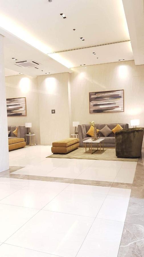 101 Newport Blvd C2 4F By Rechelle Nunag Pasay Exterior foto